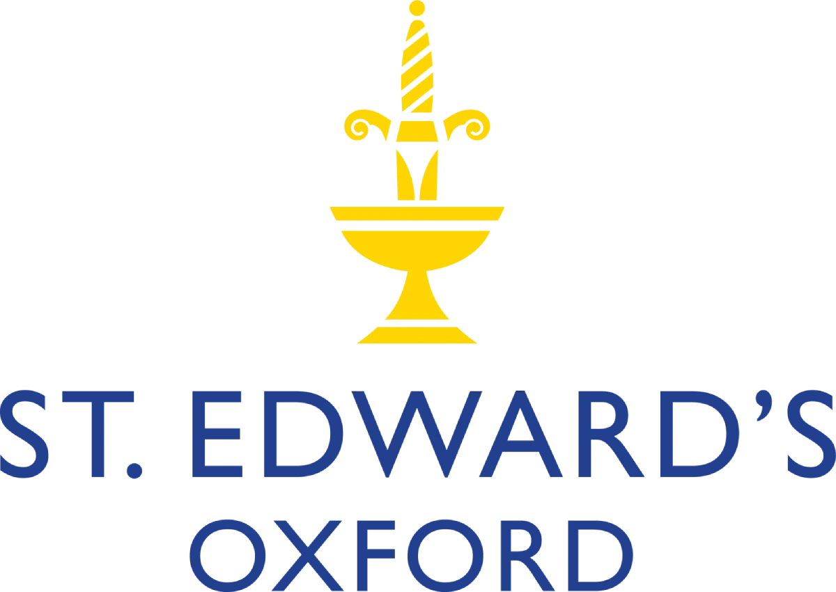 st edwards crest