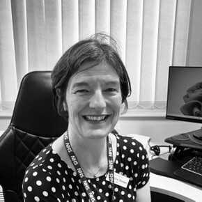 Dr Suzanne Stewart